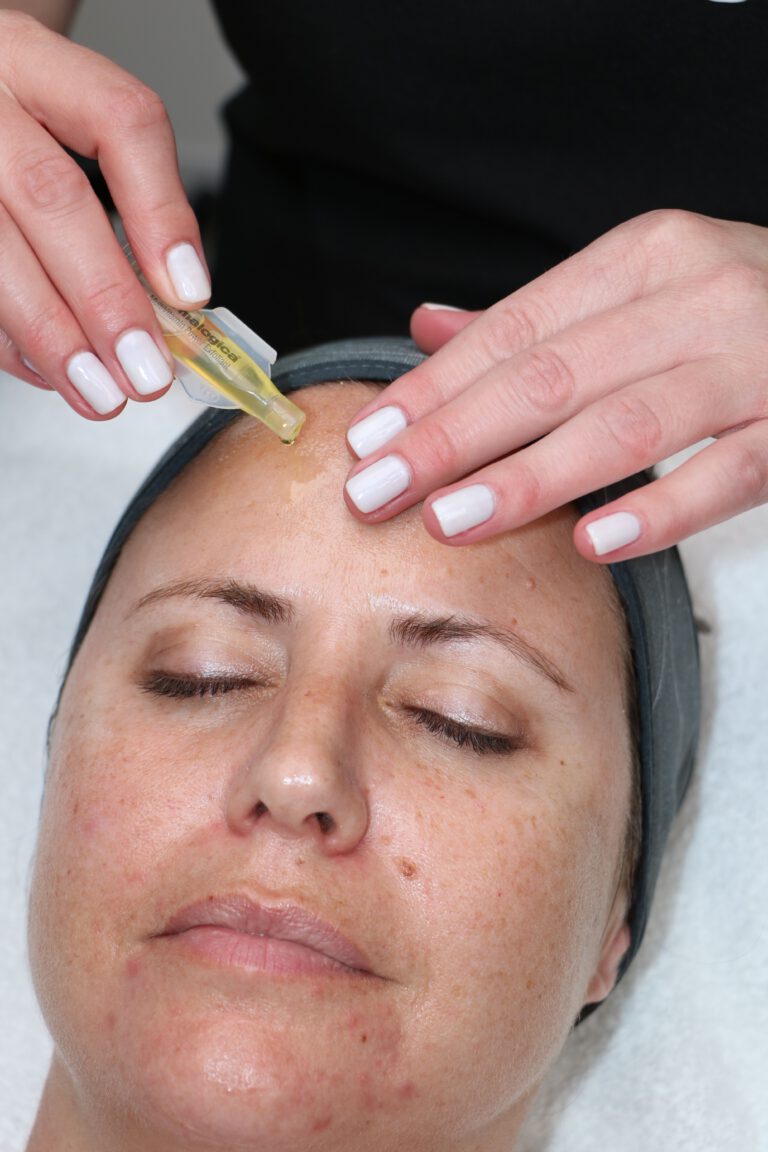 „Signature Treatment“- personalisierte Behandlung inkl. Ausreinigung